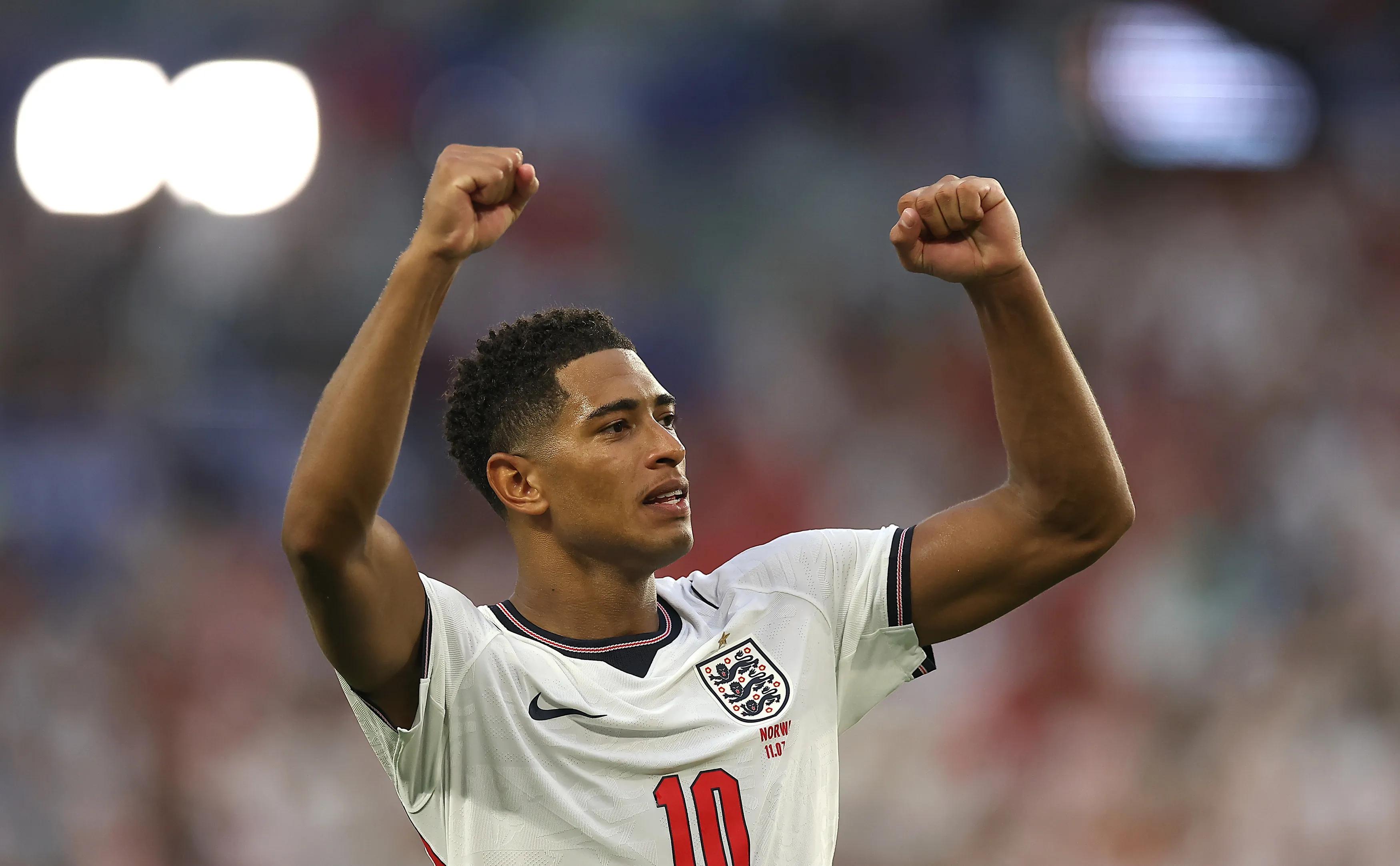 8 Goals Tied: Mbappe's Thunder vs Messi's Silk — The Golden Boot War Reaches Its Peak