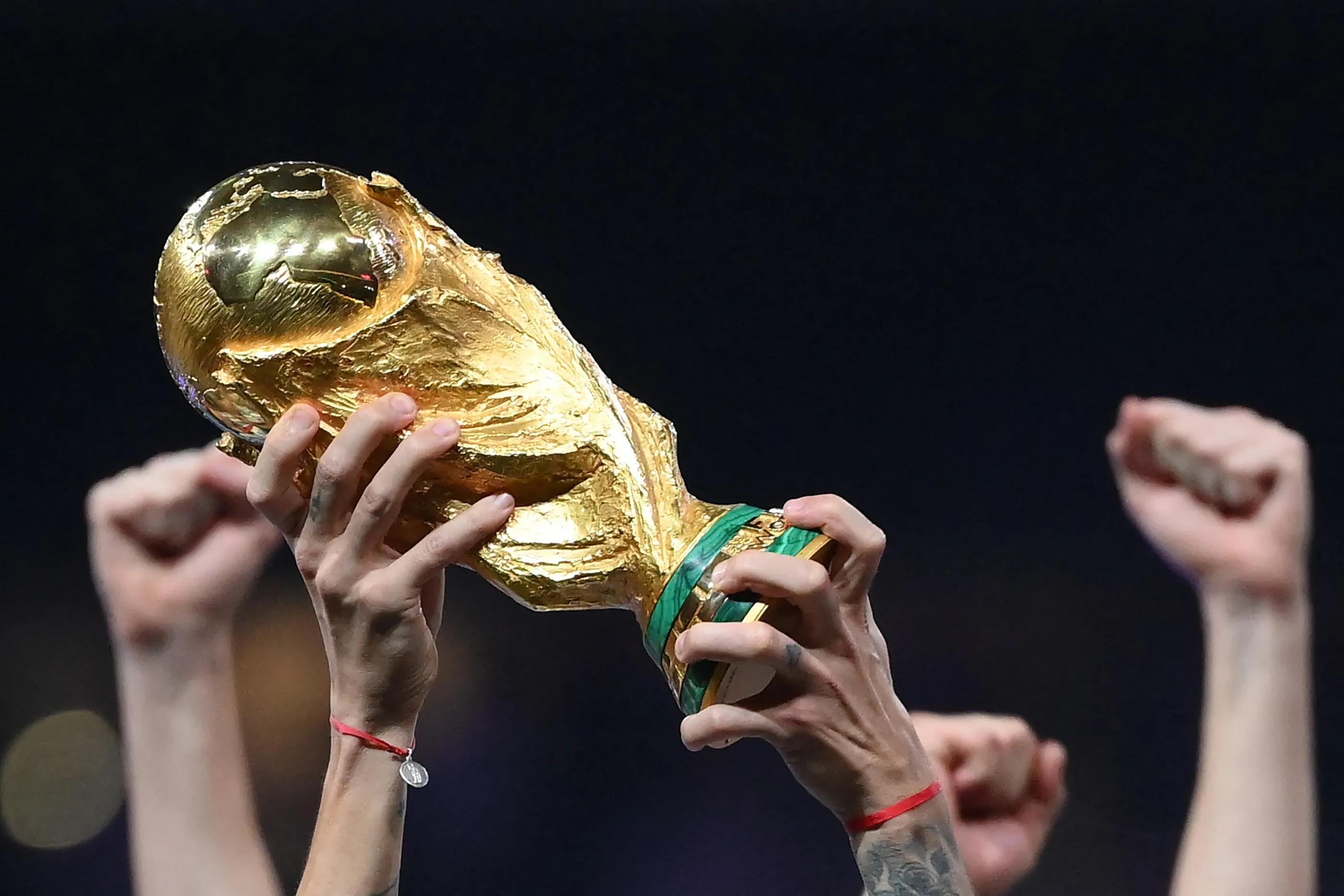 Mbappe vs Messi · The Golden Boot Threshold — 8 Goals Each, Only One Can Cross