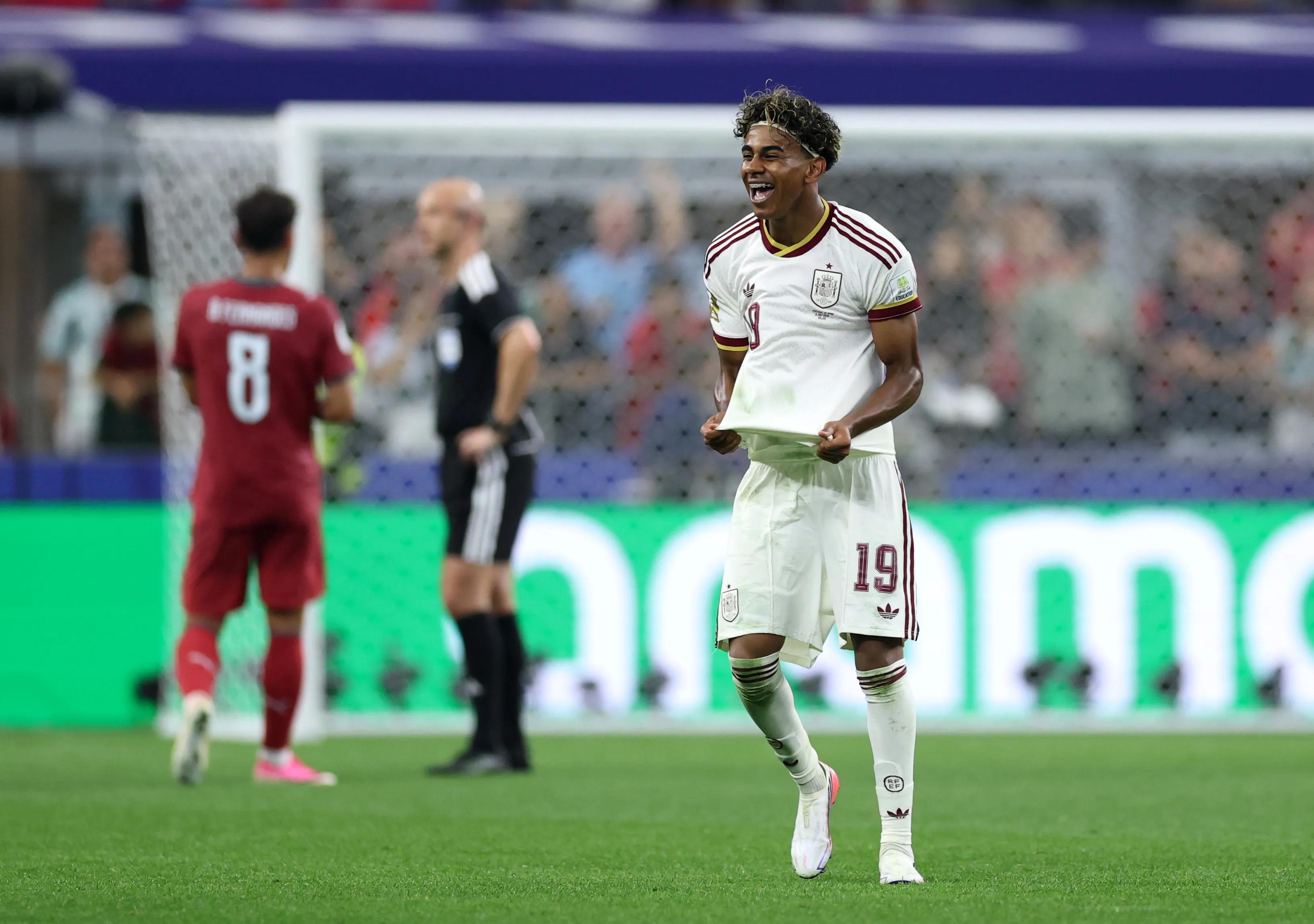 Mbappe vs Messi · The 8-8 Paradox — Golden Boot Equality That Feels Like a Ticking Clock
