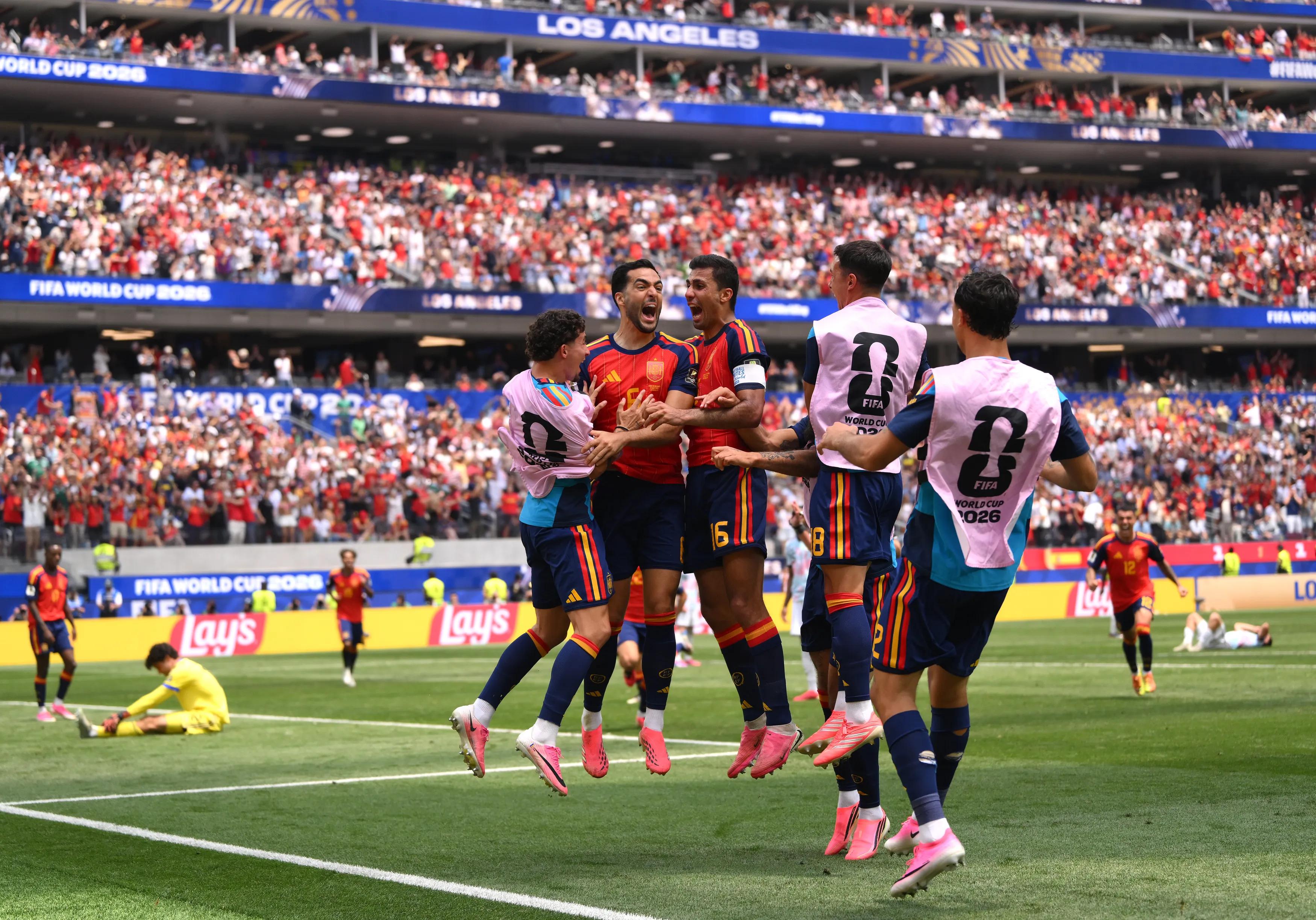 Mbappe vs Messi: 8 Goals Deadlocked, the Golden Boot and the Championship Converge