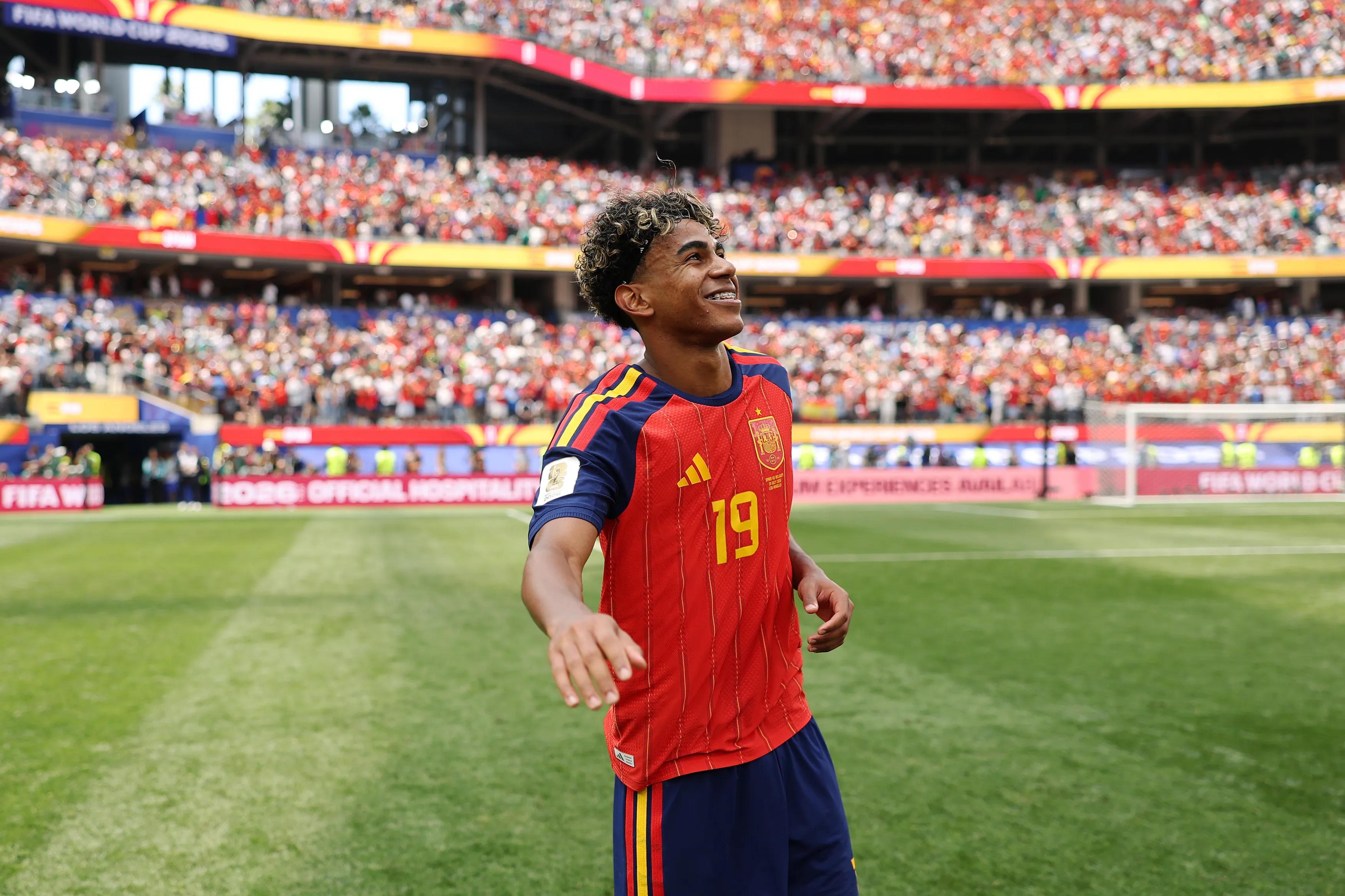 8 Goals Apiece: Mbappe's Aggression vs Messi's Elegance — The Golden Boot at the Crossroads